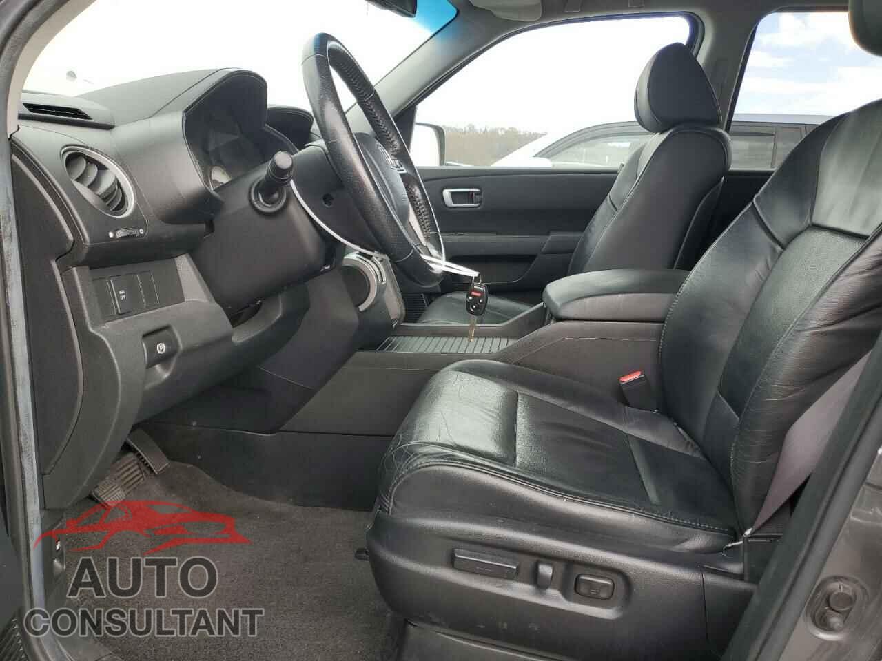 HONDA PILOT 2011 - 5FNYF3H68BB057790
