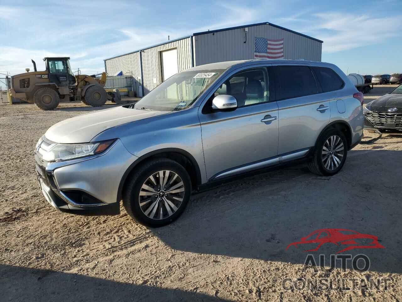 MITSUBISHI OUTLANDER 2019 - JA4AD3A30KZ042423