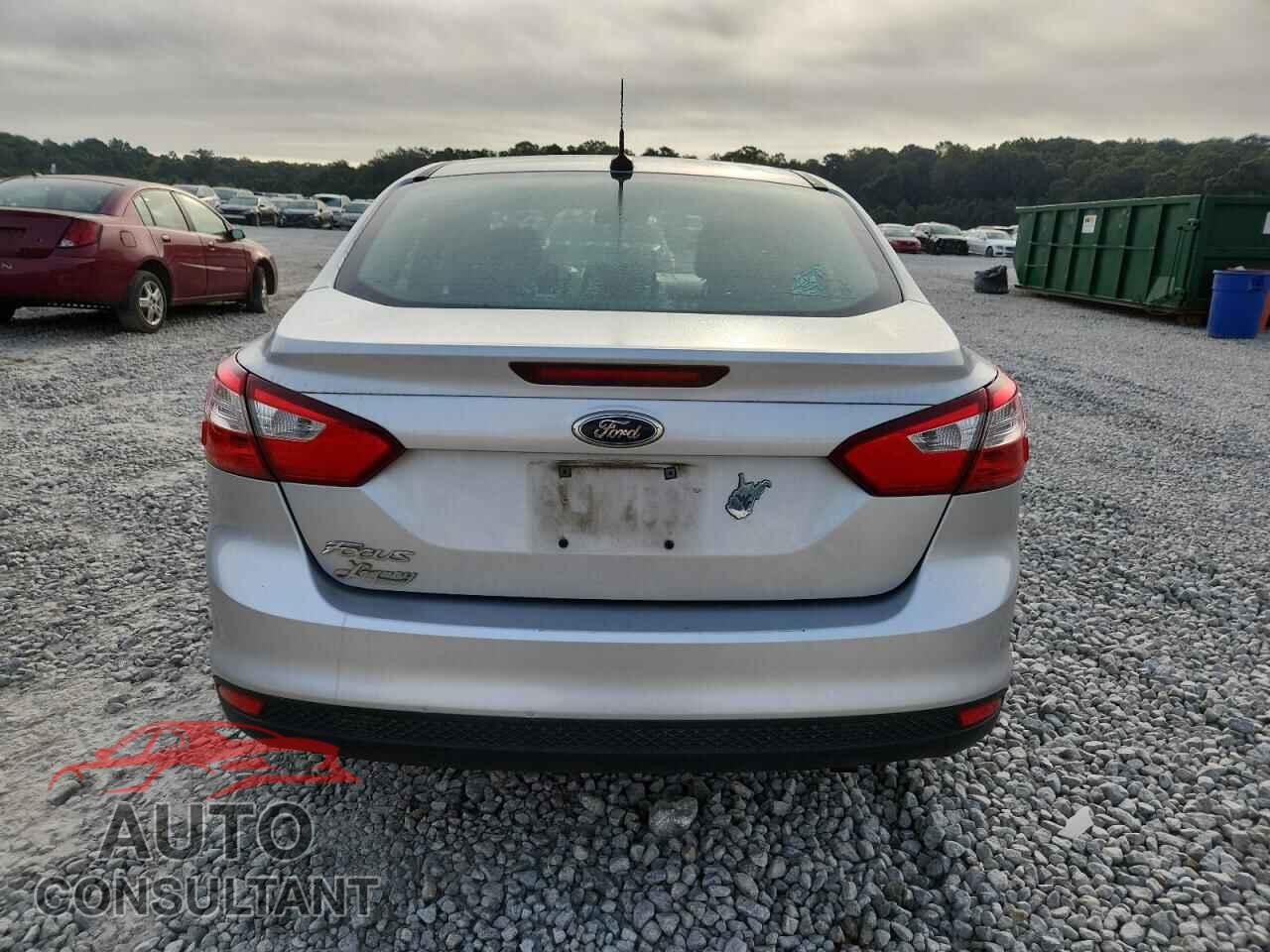 FORD FOCUS 2012 - 1FAHP3E28CL287574