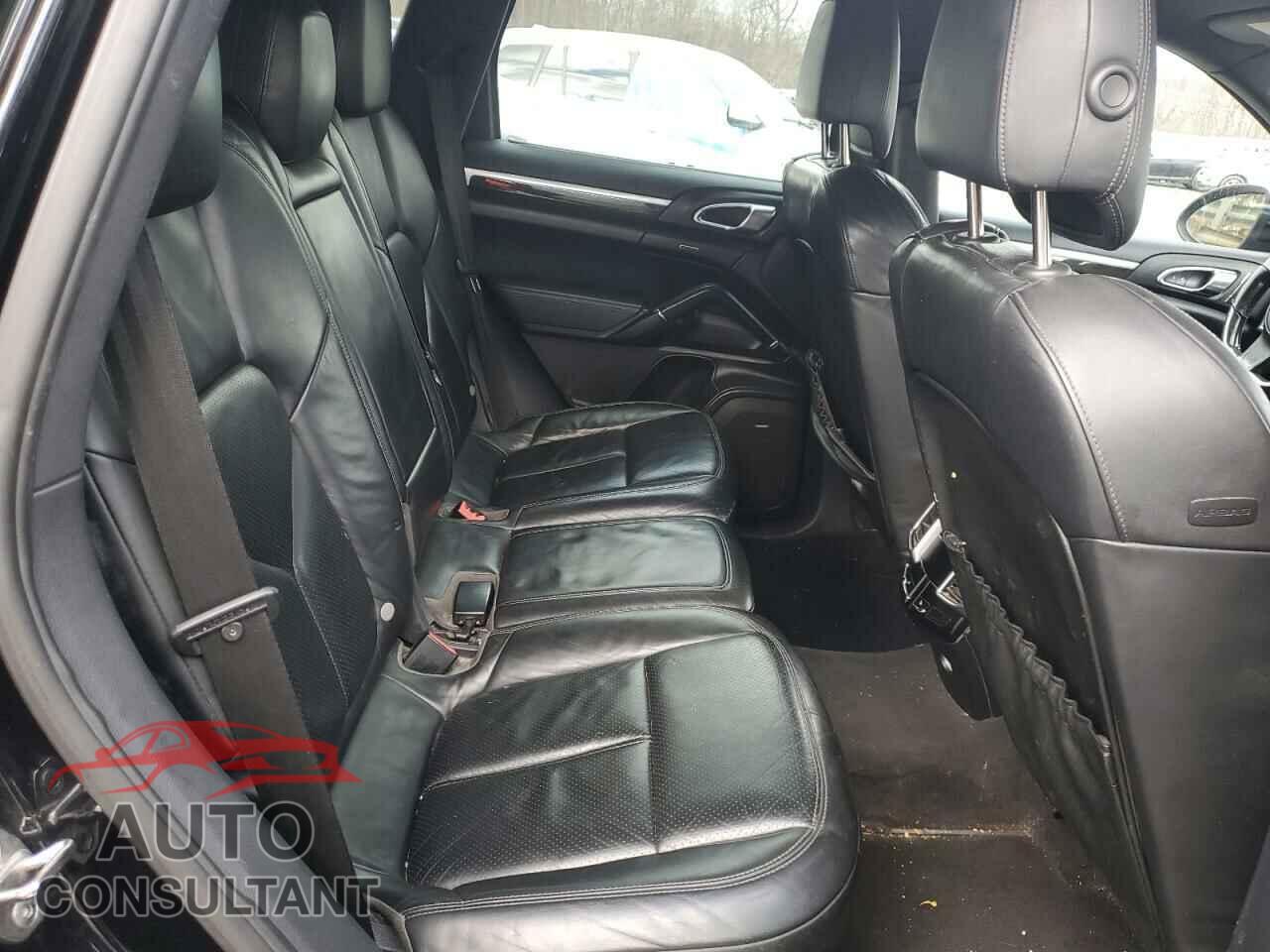 PORSCHE CAYENNE 2013 - WP1AA2A27DLA01159