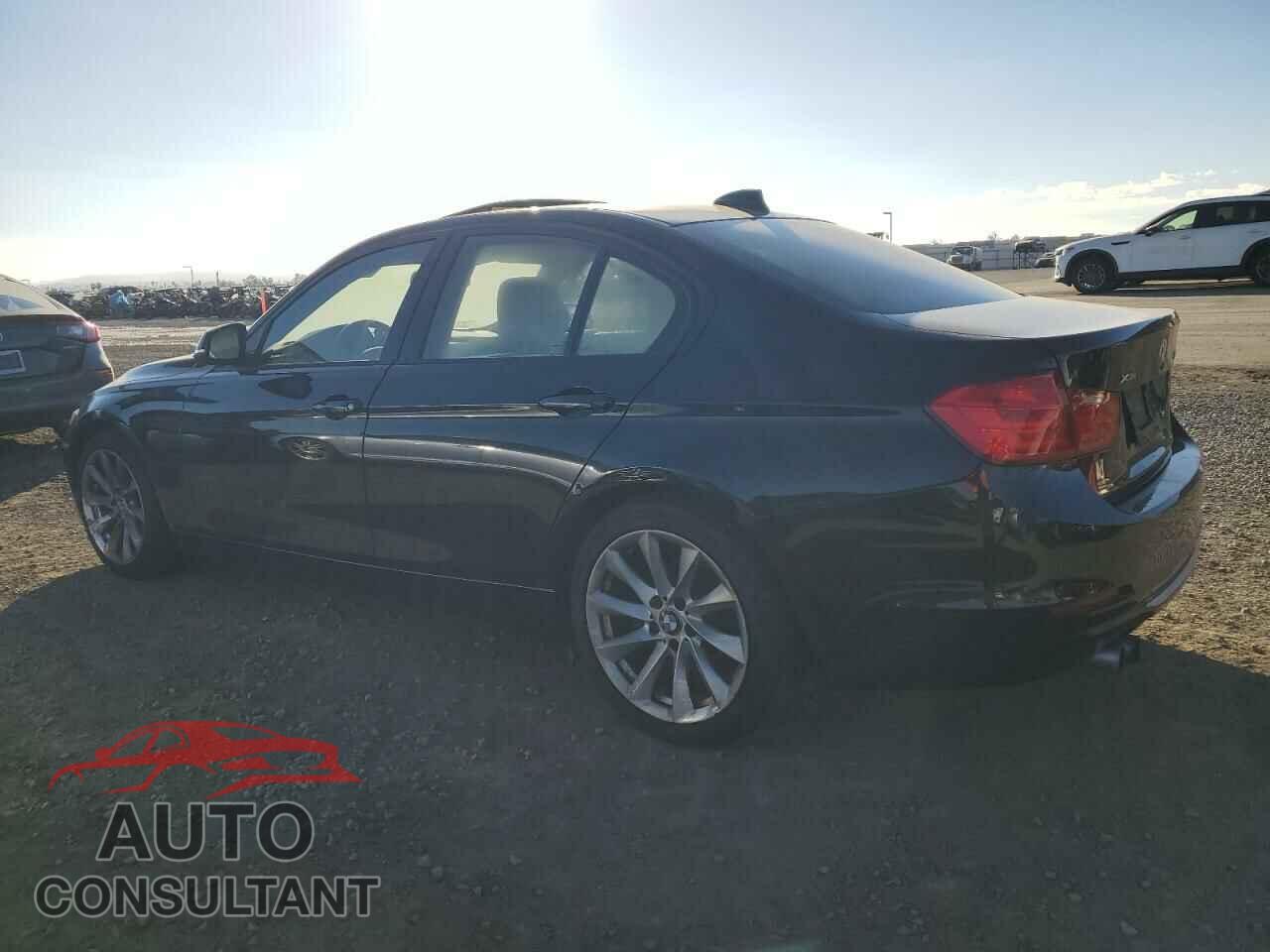 BMW 3 SERIES 2013 - WBA3B3C52DF145914