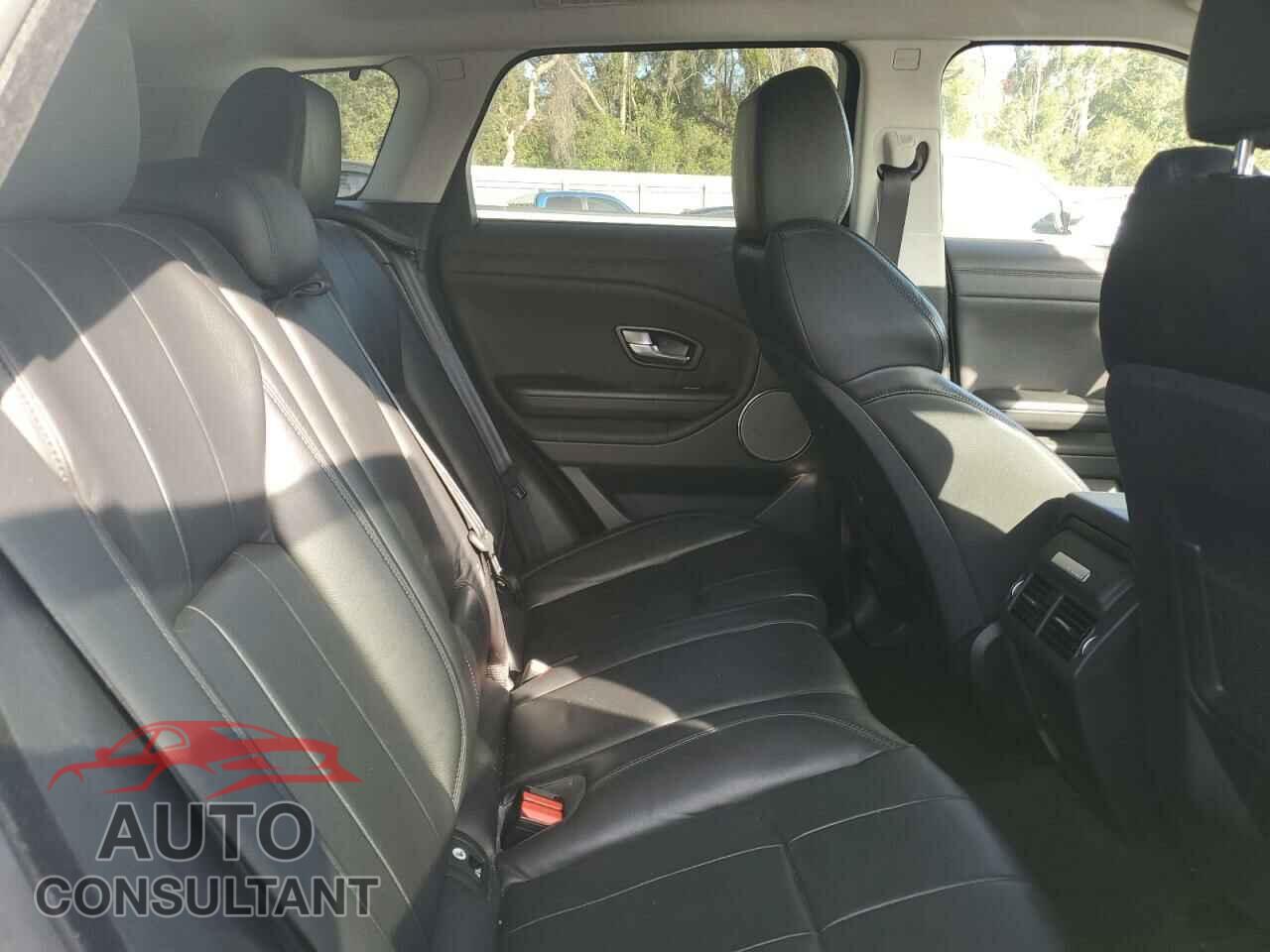 LAND ROVER RANGEROVER 2019 - SALVP2RX7KH347318