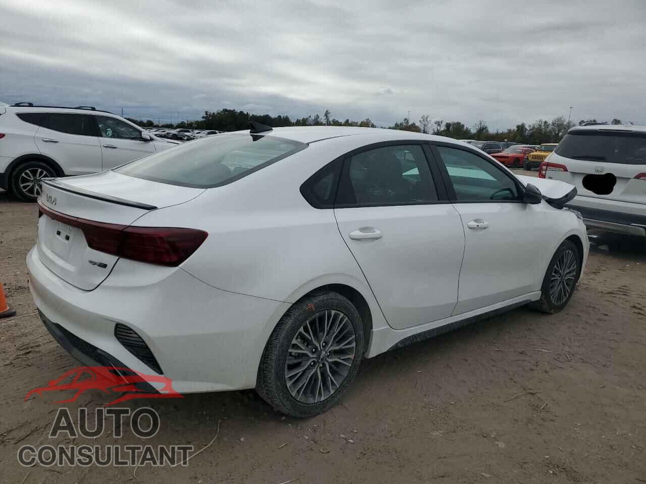 KIA FORTE 2024 - 3KPF54AD5RE840056