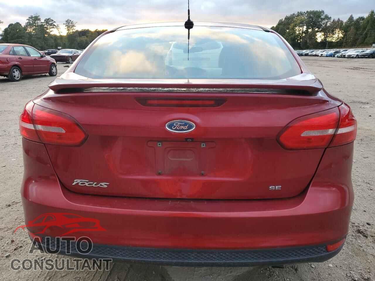 FORD FOCUS 2015 - 1FADP3F25FL277604