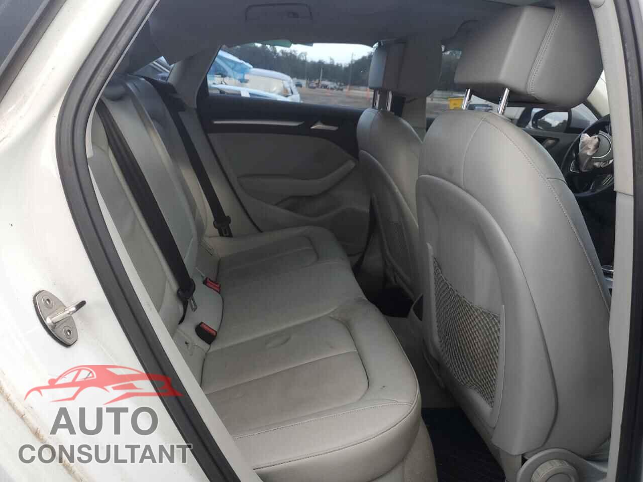 AUDI A3 2015 - WAUBFGFF1F1065886