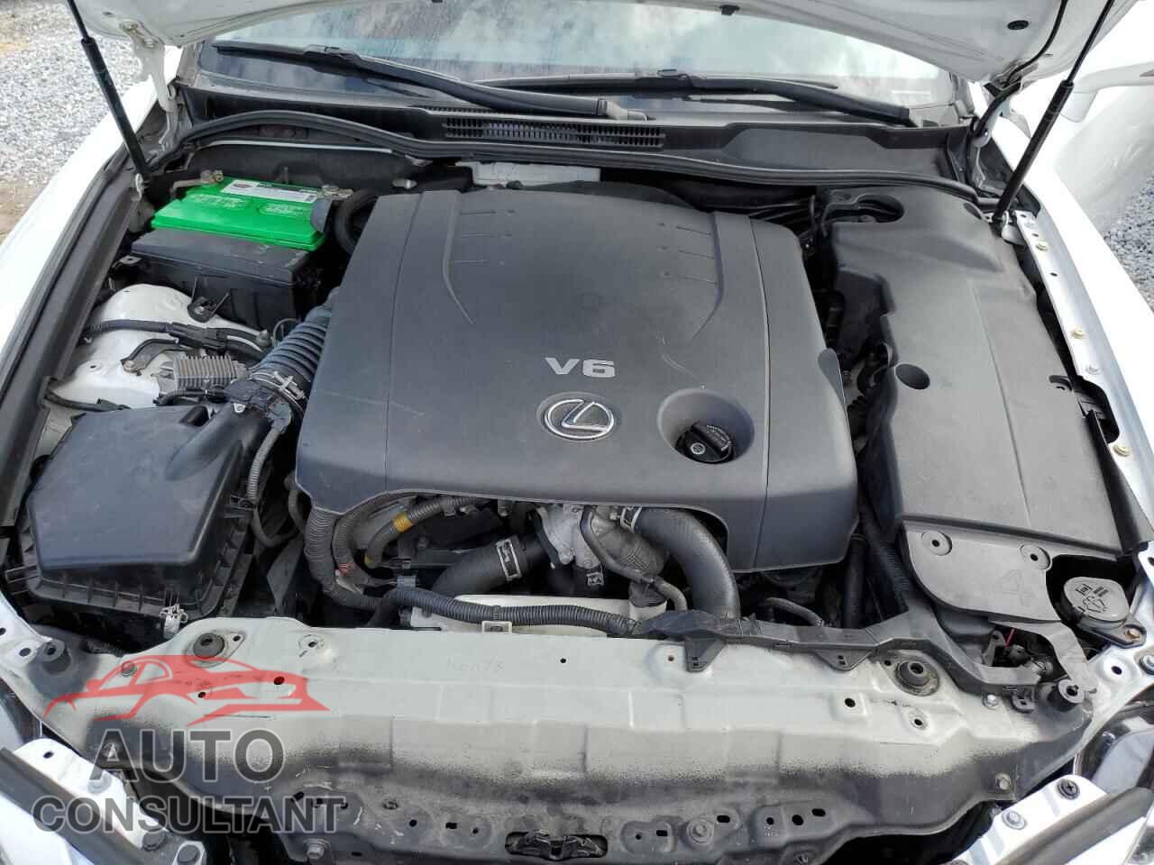 LEXUS IS 2015 - JTHFF2C28F2533212