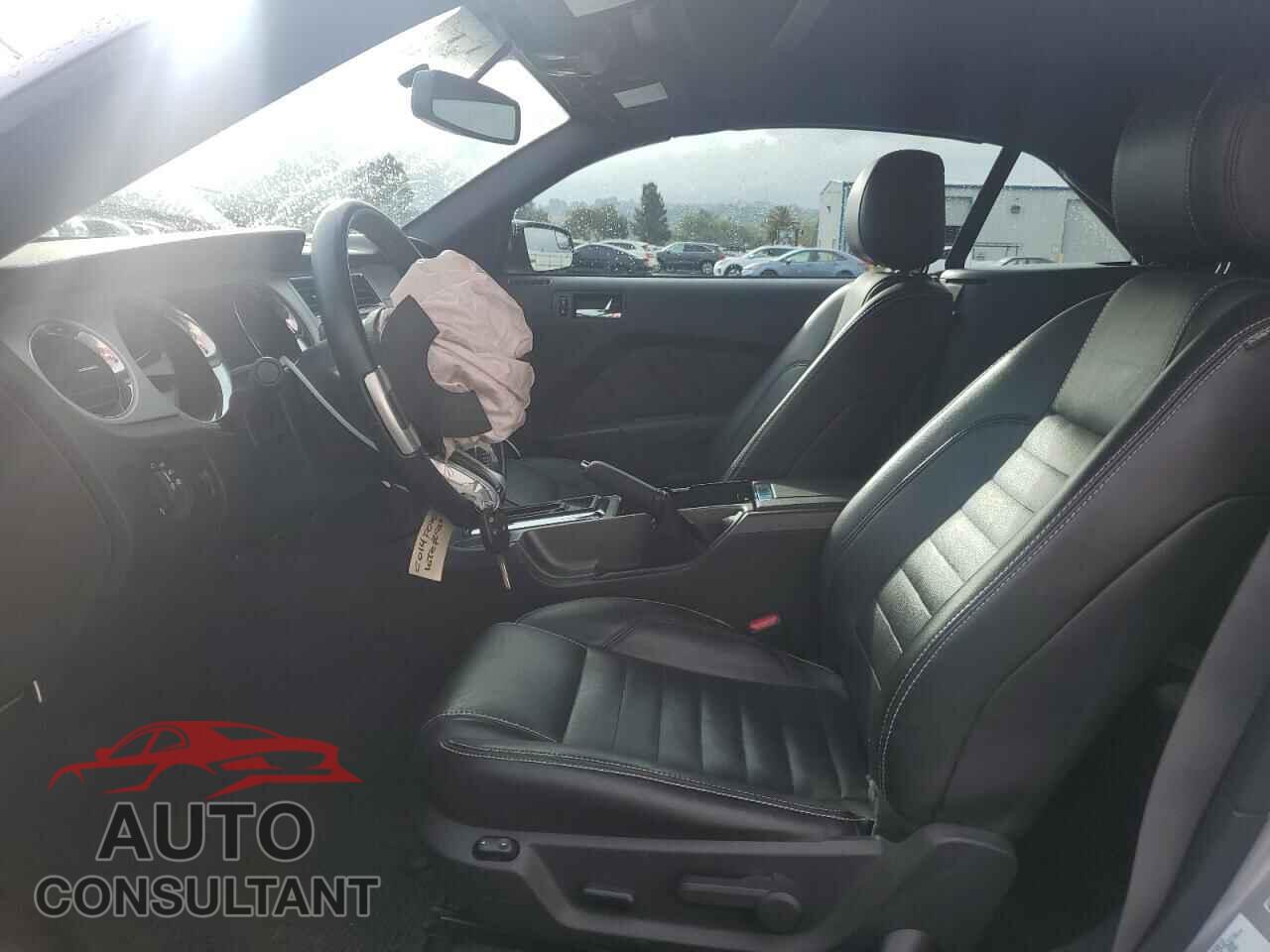 FORD MUSTANG 2014 - 1ZVBP8FF4E5199883