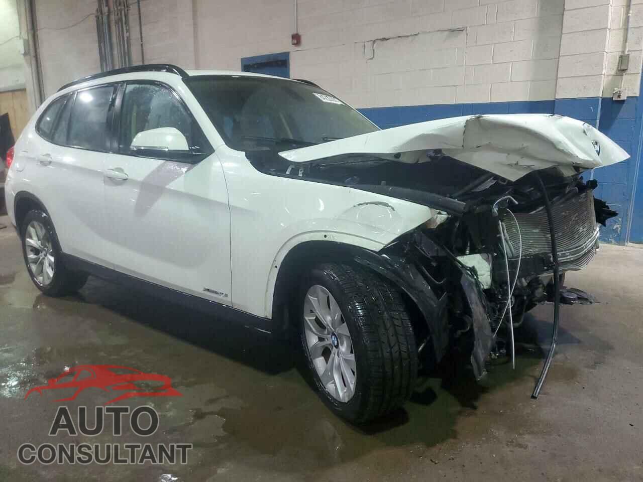 BMW X1 2014 - WBAVL1C59EVY13029