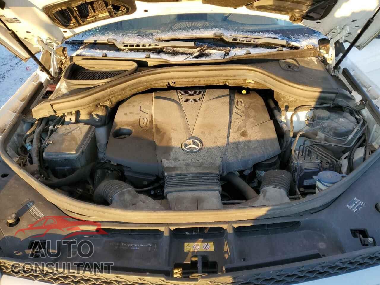 MERCEDES-BENZ GL-CLASS 2015 - 4JGDF2EE7FA539701