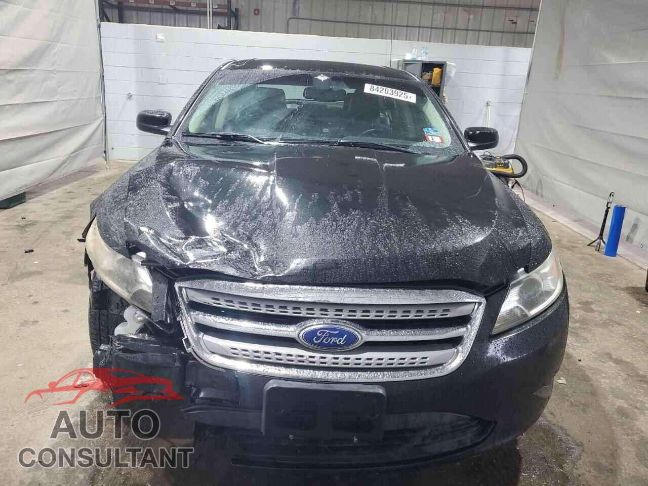 FORD TAURUS 2011 - 1FAHP2EW0BG164663