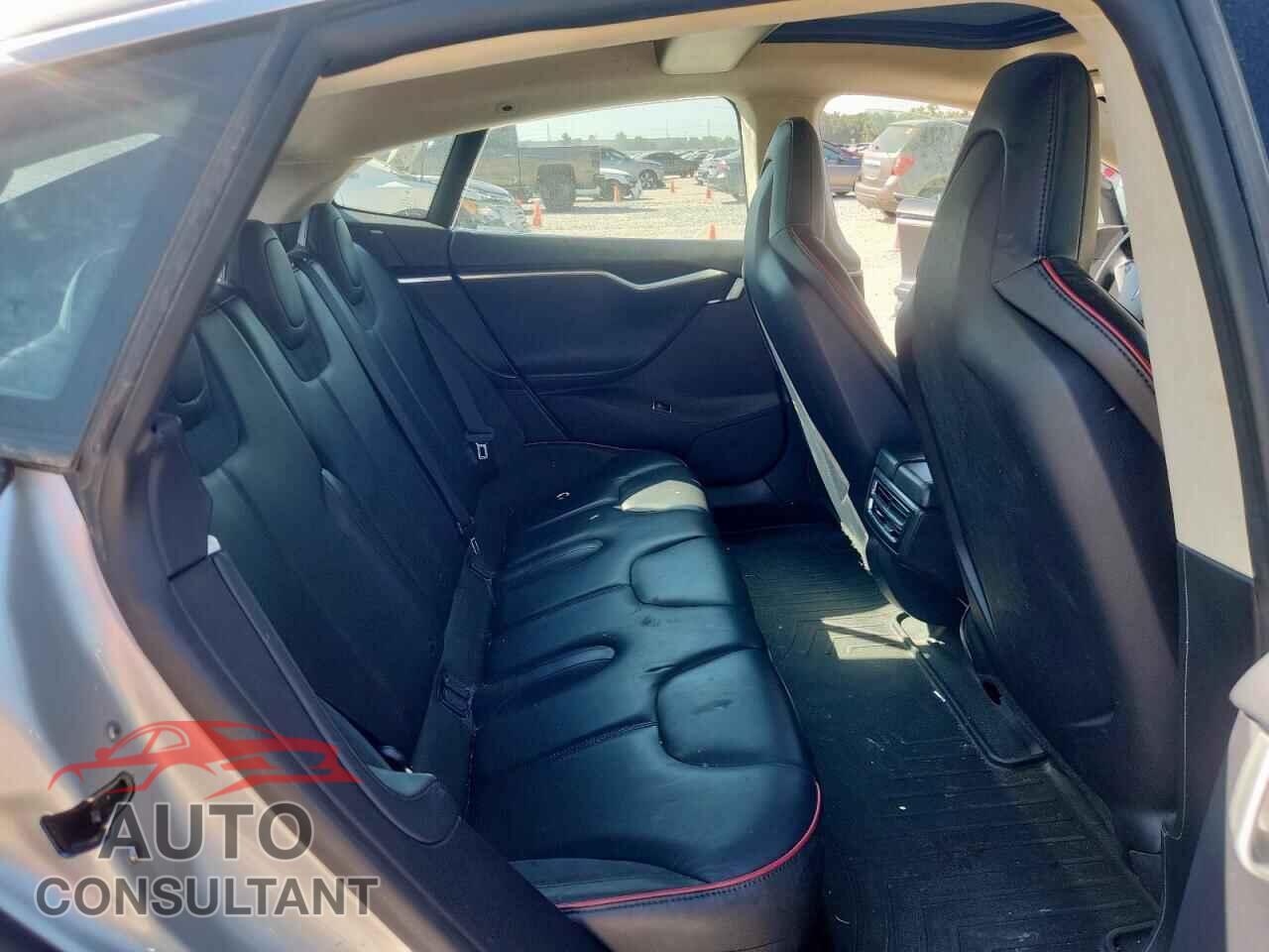 TESLA MODEL S 2013 - 5YJSA1DP0DFP06721