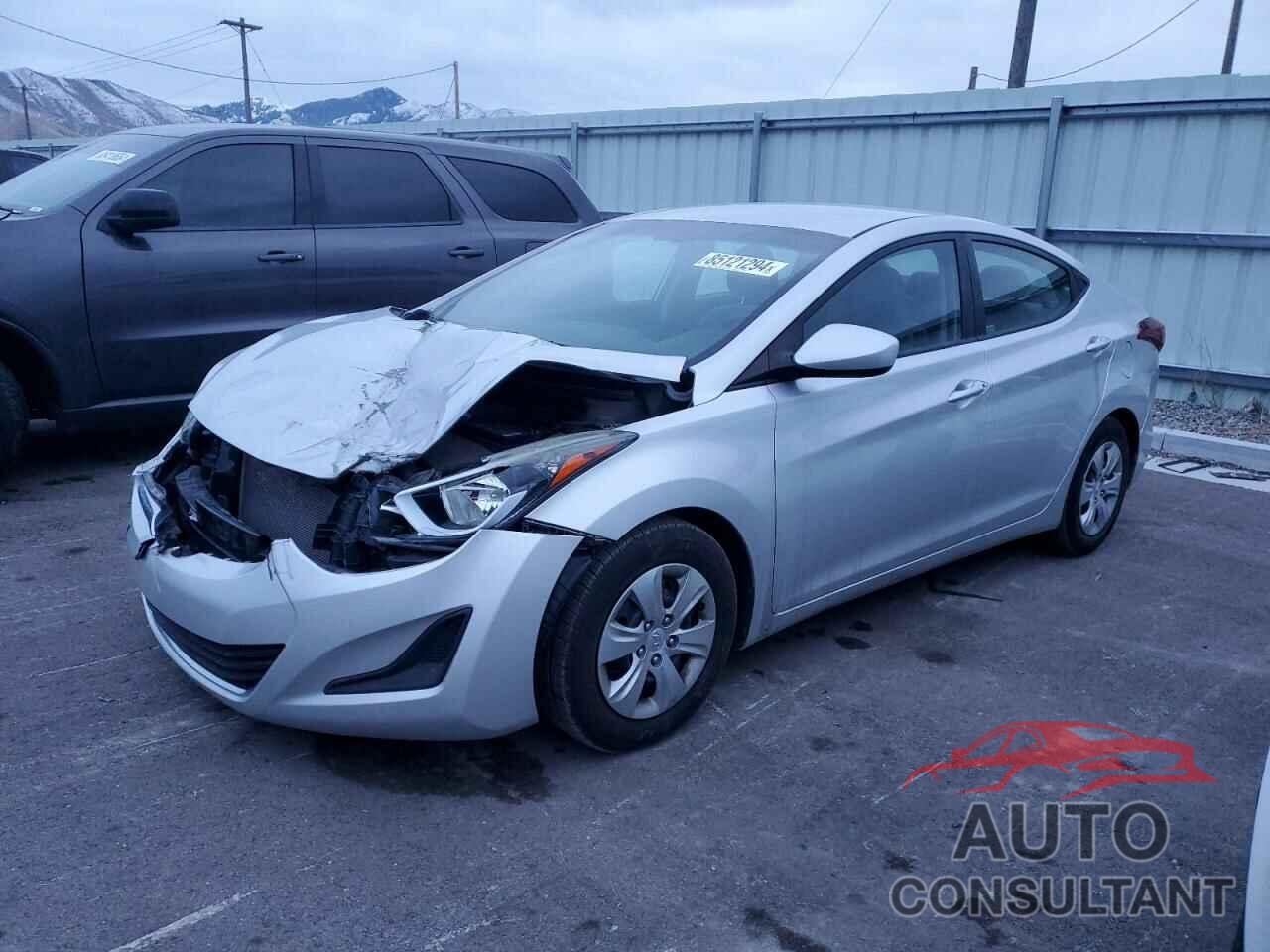 HYUNDAI ELANTRA 2016 - 5NPDH4AE4GH725481