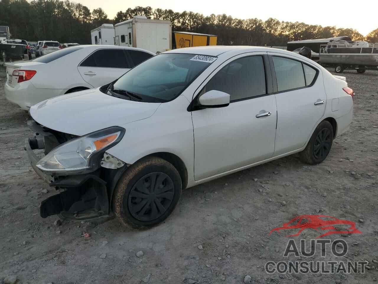 NISSAN VERSA 2017 - 3N1CN7AP1HL856444