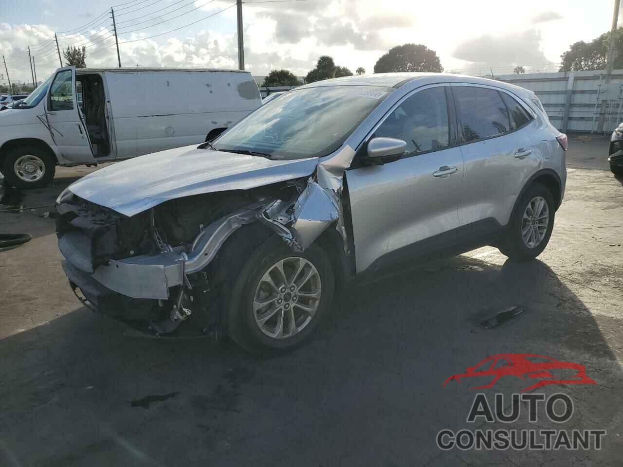 FORD ESCAPE 2020 - 1FMCU0G67LUA23750