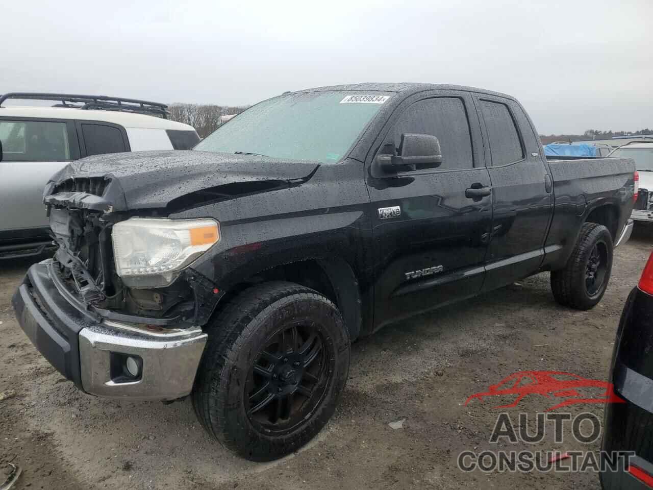 TOYOTA TUNDRA 2016 - 5TFUY5F18GX528586