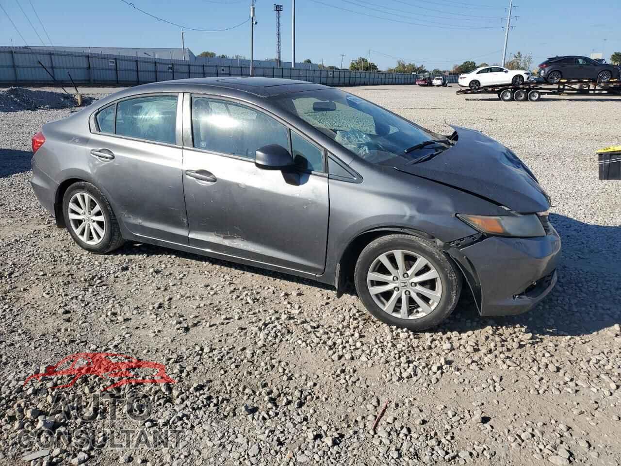 HONDA CIVIC 2012 - 2HGFB2F82CH529996