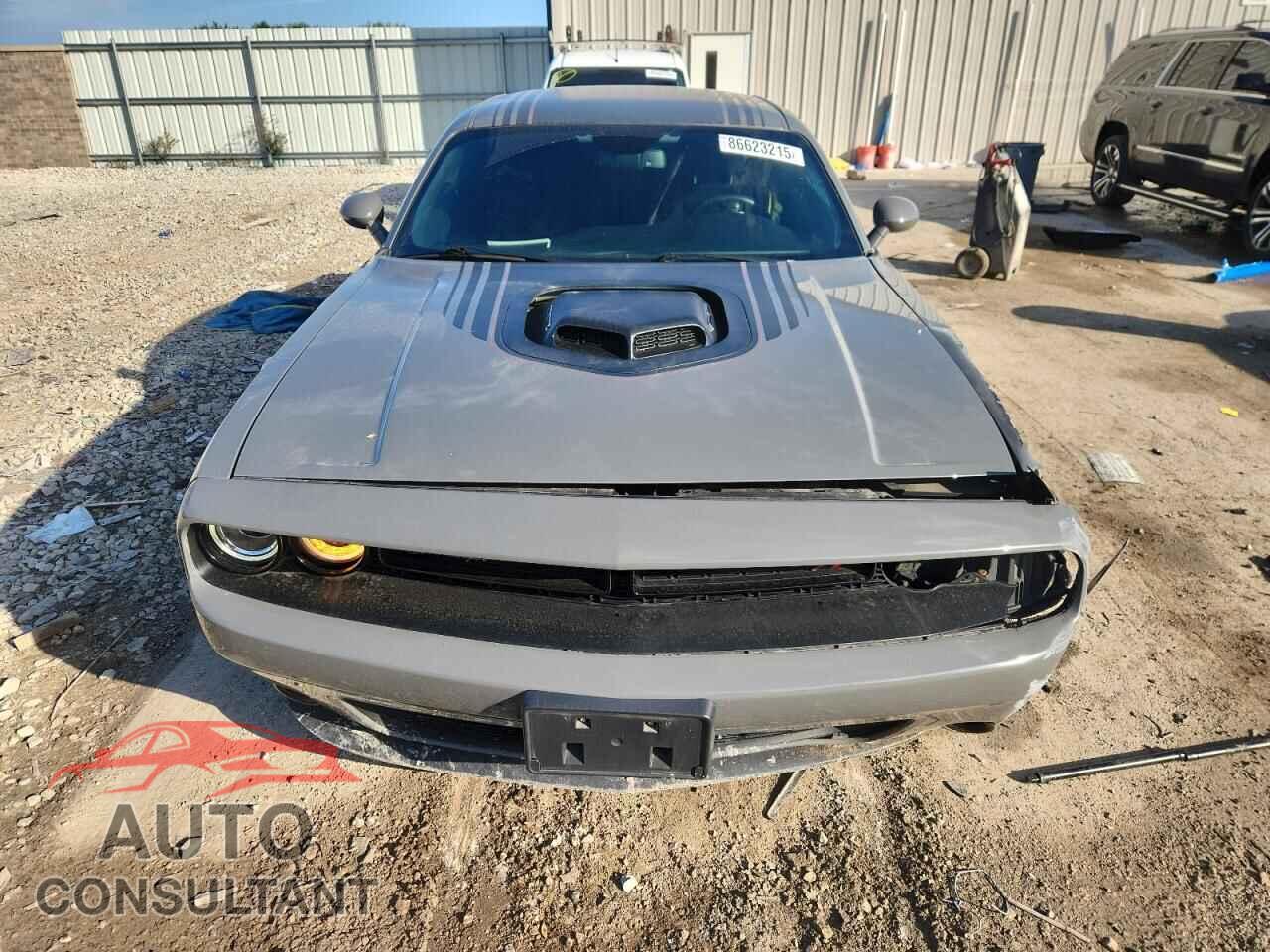 DODGE CHALLENGER 2018 - 2C3CDZBT8JH334551