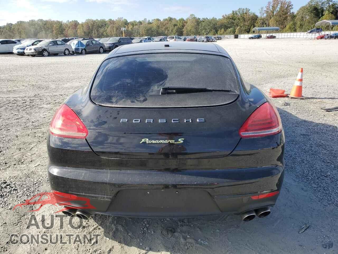 PORSCHE PANAMERA 2014 - WP0AD2A74EL044198