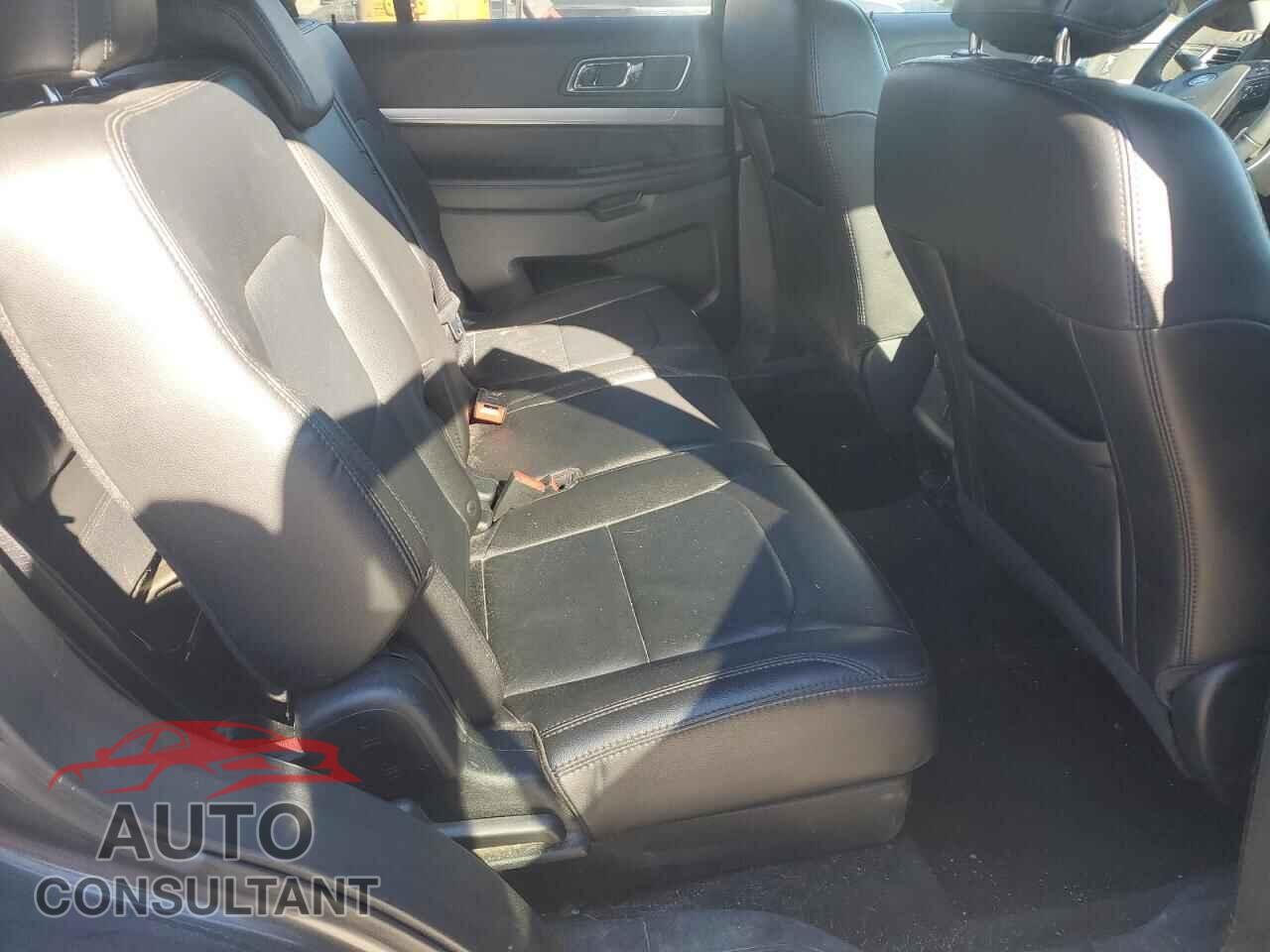 FORD EXPLORER 2018 - 1FM5K8D81JGB24751