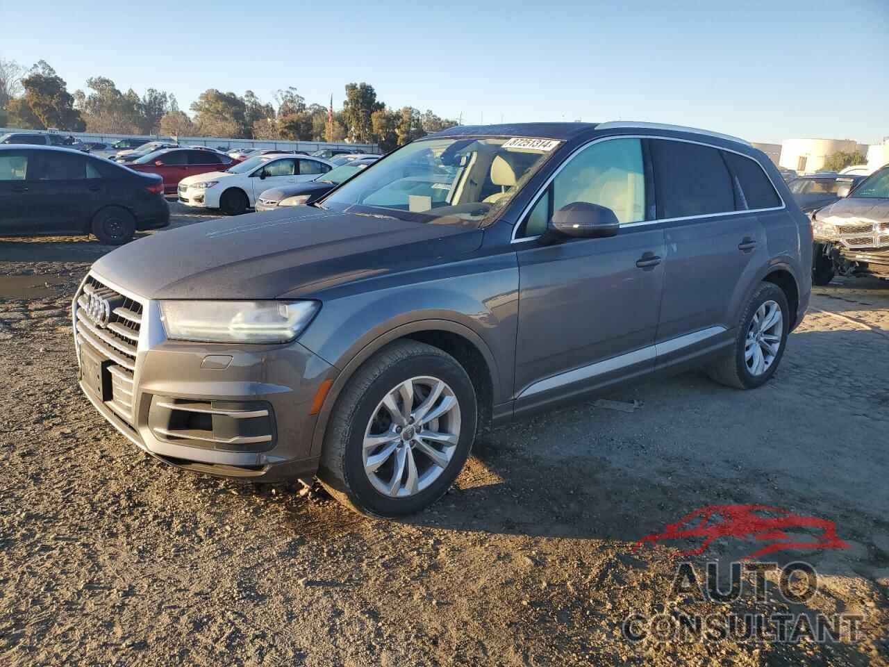 AUDI Q7 2019 - WA1LAAF72KD034502