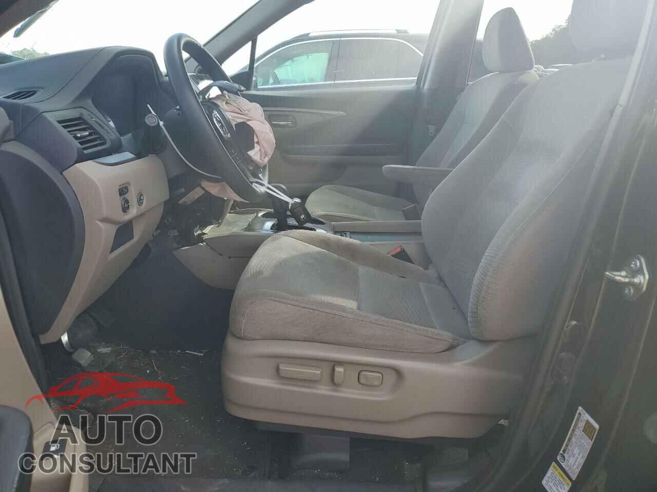 HONDA PILOT 2016 - 5FNYF6H31GB087180