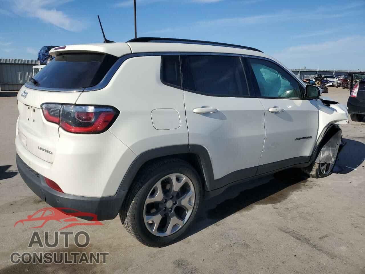 JEEP COMPASS 2018 - 3C4NJCCB1JT367950