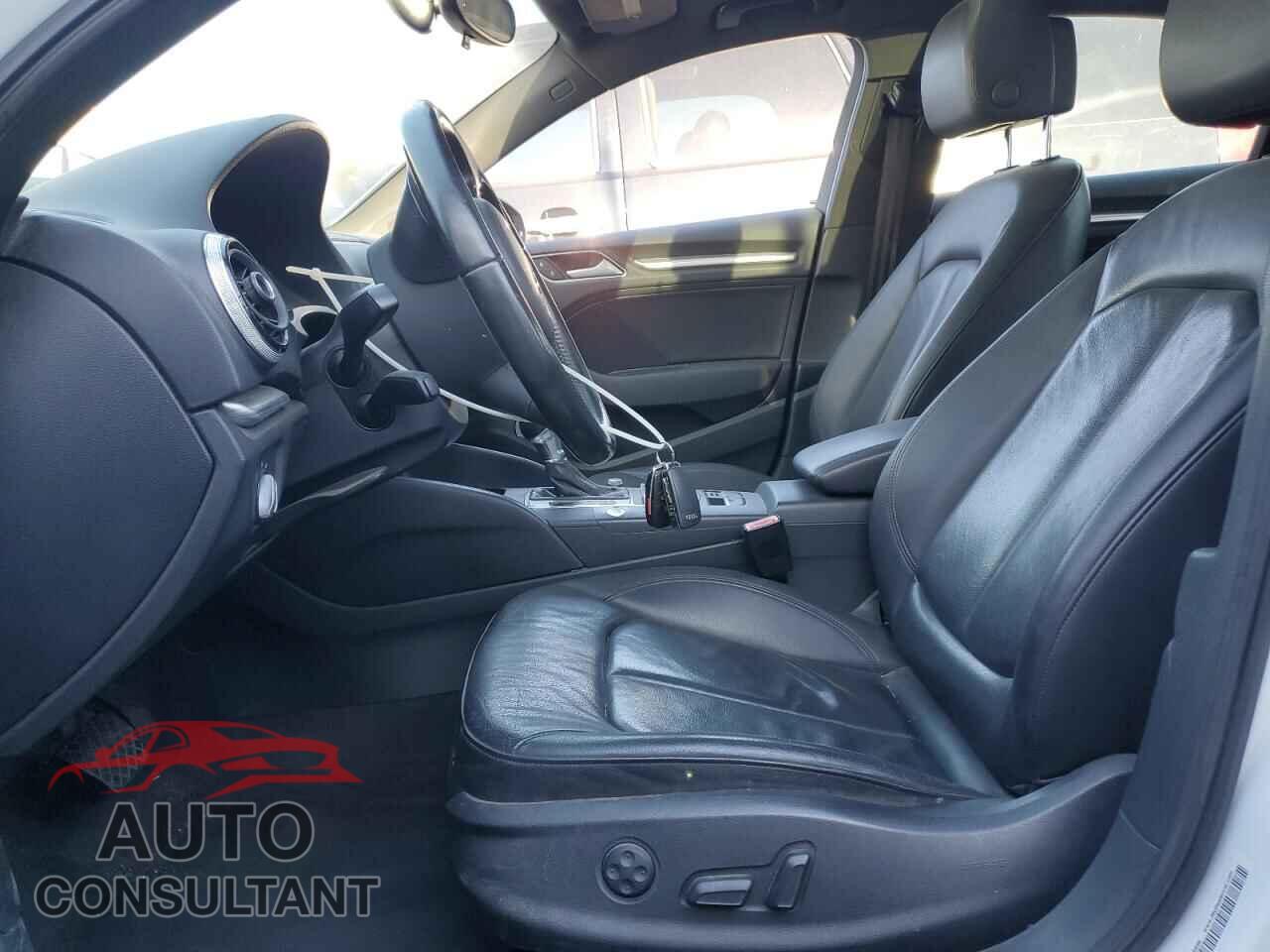 AUDI A3 2015 - WAUCCGFF9F1056740