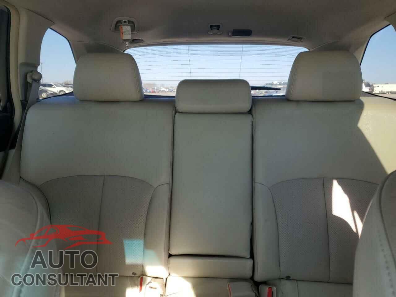 SUBARU OUTBACK 2014 - 4S4BRBLC2E3323595