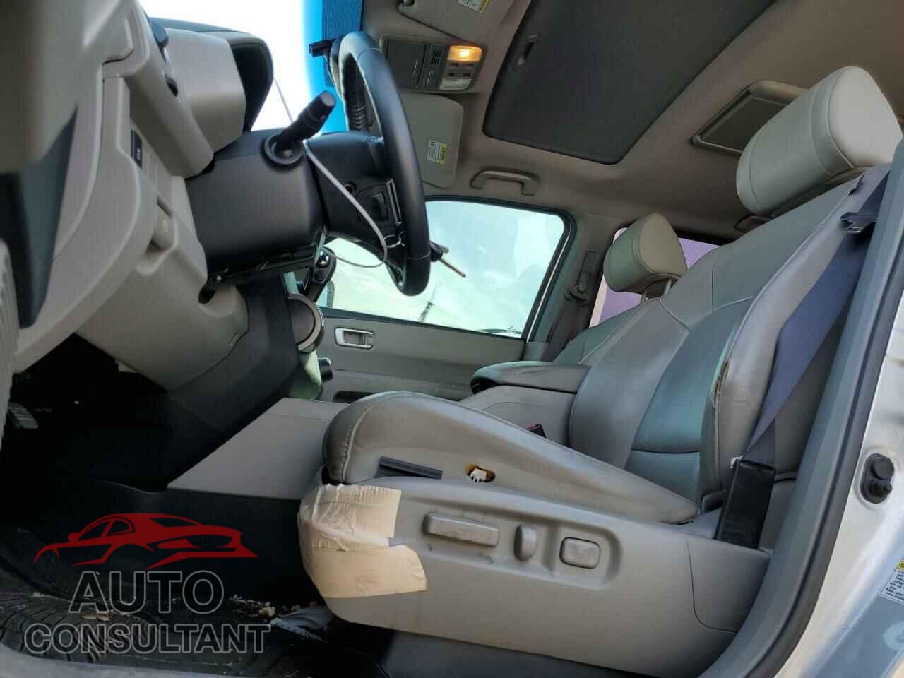 HONDA PILOT 2013 - 5FNYF3H63DB034209