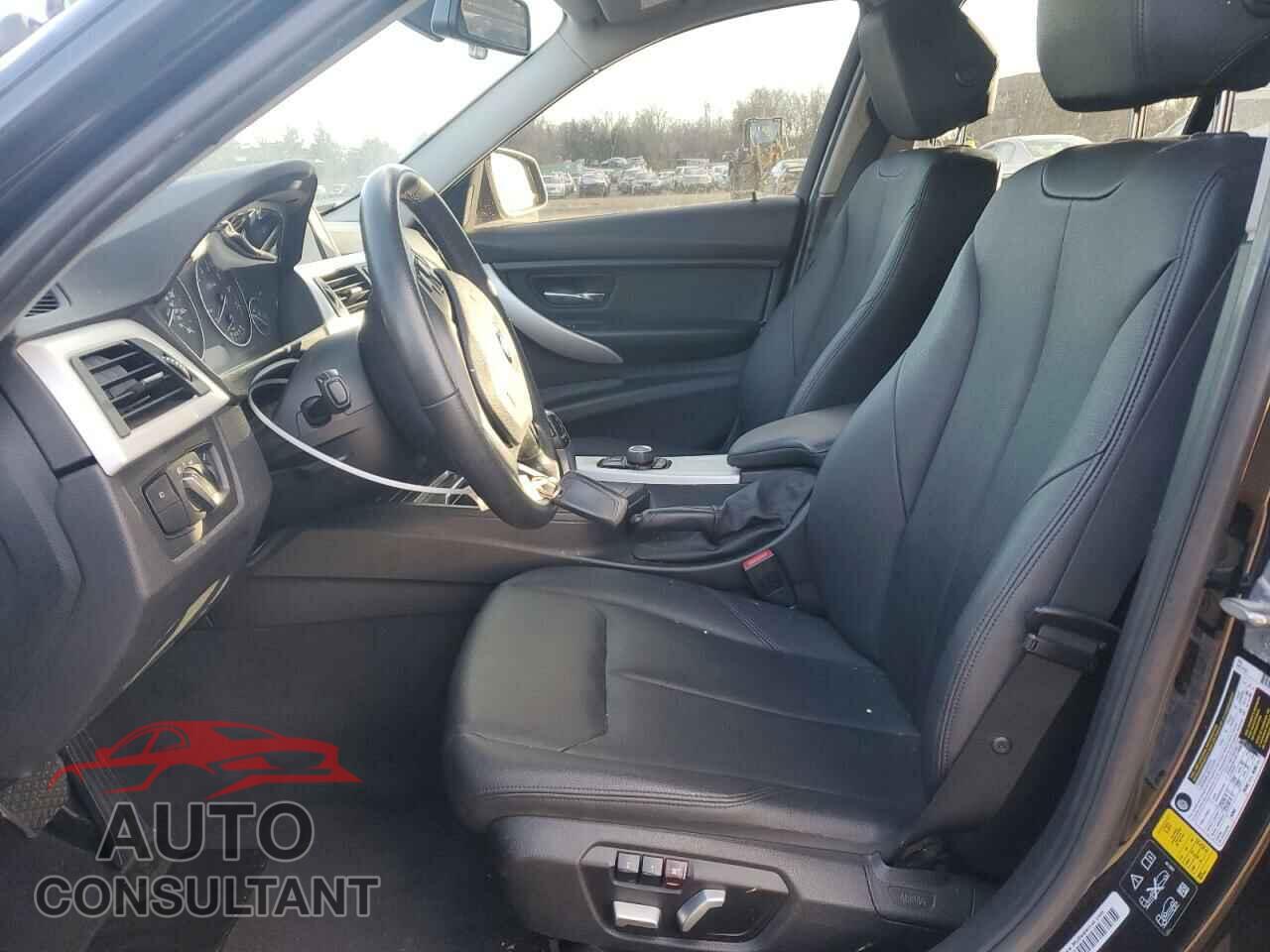 BMW 3 SERIES 2016 - WBA8E5G5XGNU19583
