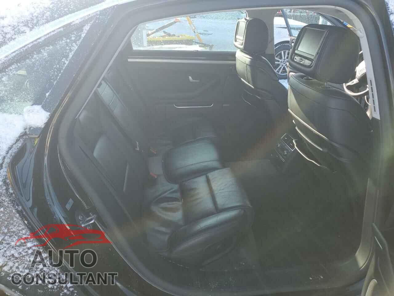 AUDI A8 2010 - WAURVAFA7AN007320