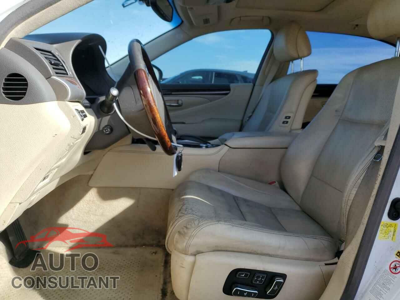 LEXUS LS460 2014 - JTHGL5EF3E5053199