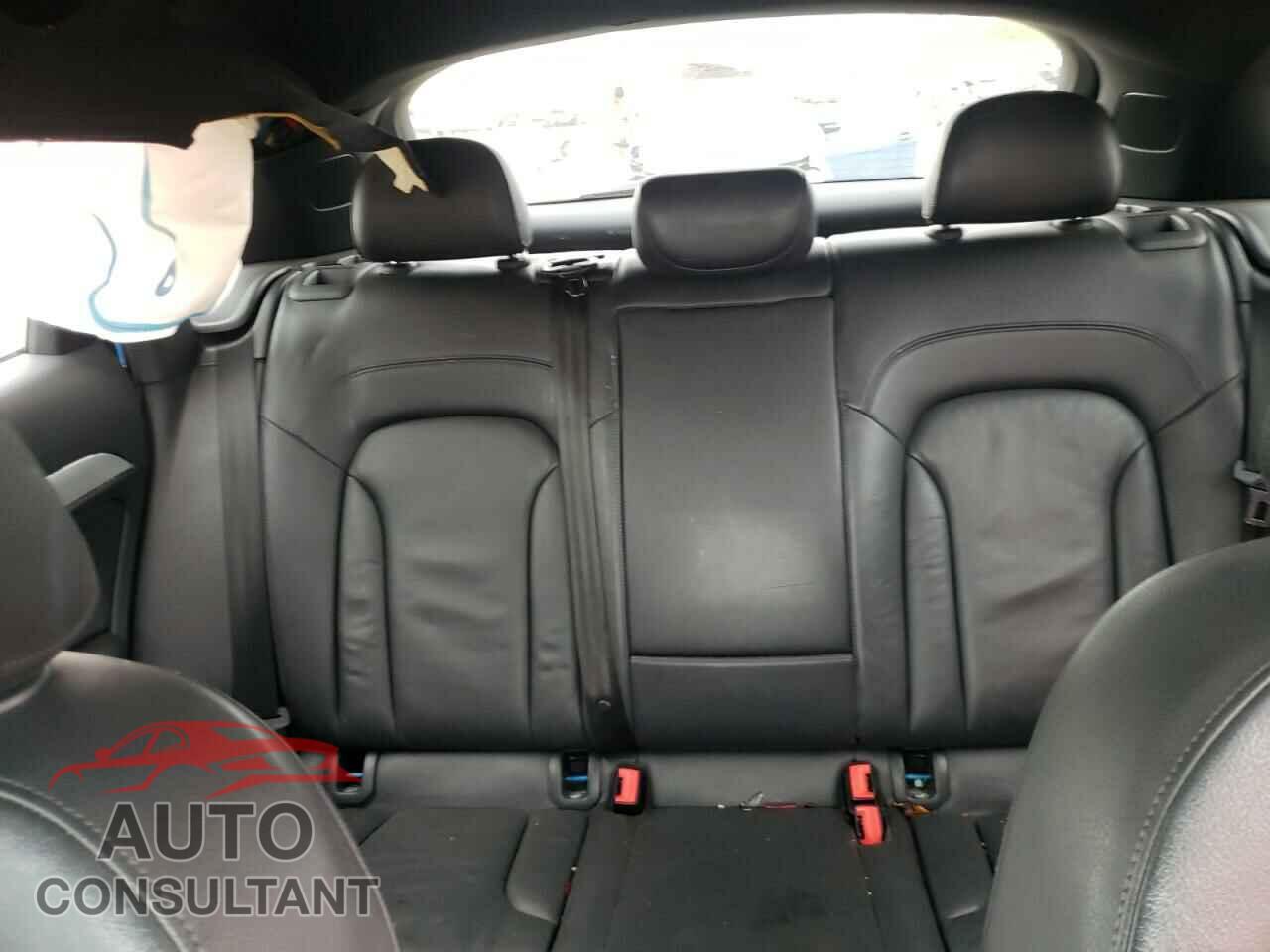 AUDI Q3 2016 - WA1BFCFS4GR007762