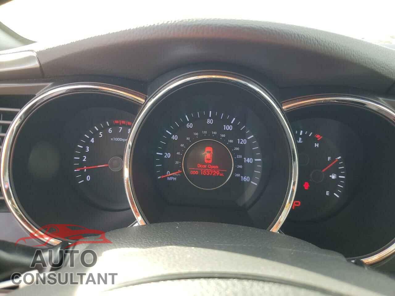 KIA OPTIMA 2011 - KNAGM4A78B5111923