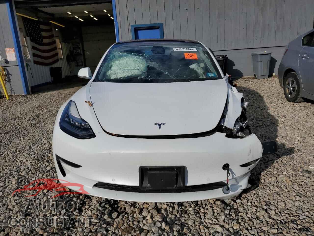 TESLA MODEL 3 2018 - 5YJ3E1EA1JF025336