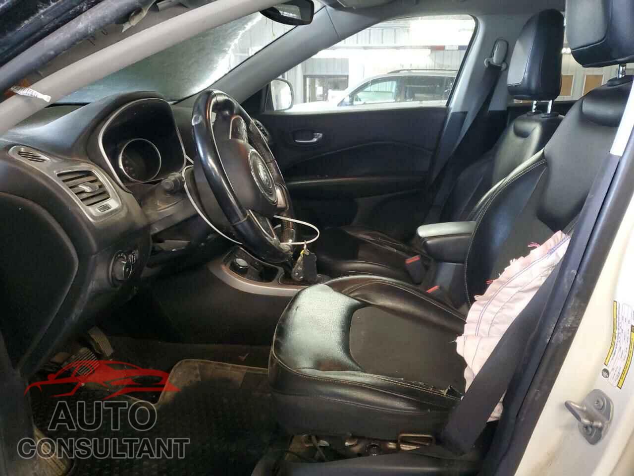 JEEP COMPASS 2018 - 3C4NJDBBXJT272763
