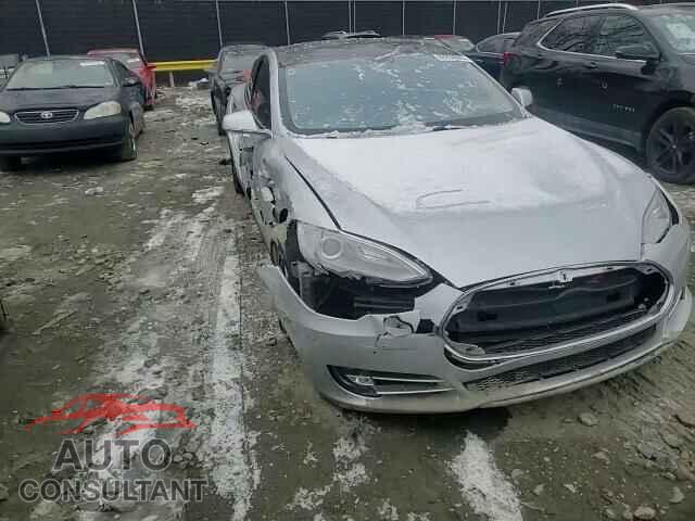 TESLA MODEL S 2013 - 5YJSA1AC9DFP10705