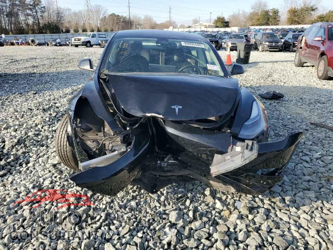 TESLA MODEL 3 2023 - 5YJ3E1EA0PF451219