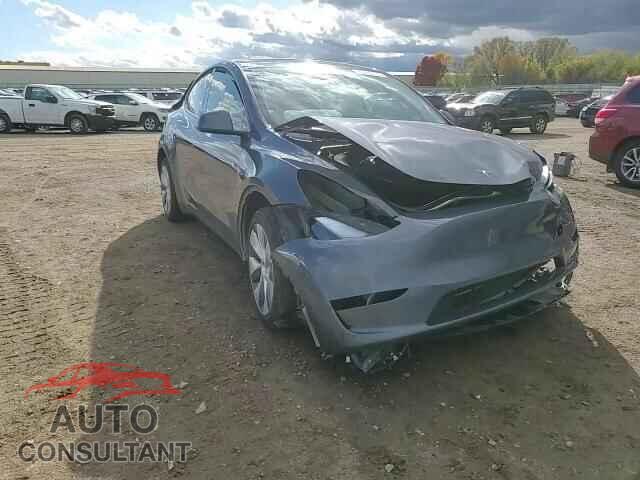 TESLA MODEL Y 2023 - 7SAYGDEE6PF895955