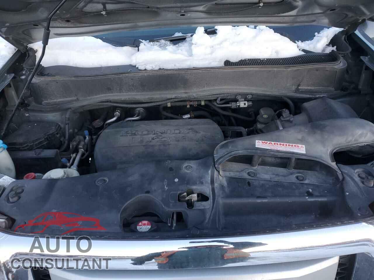 HONDA PILOT 2011 - 5FNYF4H58BB052893