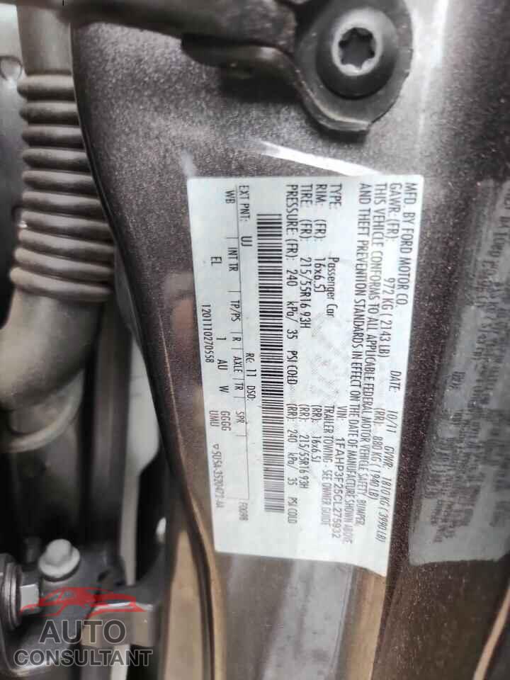 FORD FOCUS 2012 - 1FAHP3F25CL275932