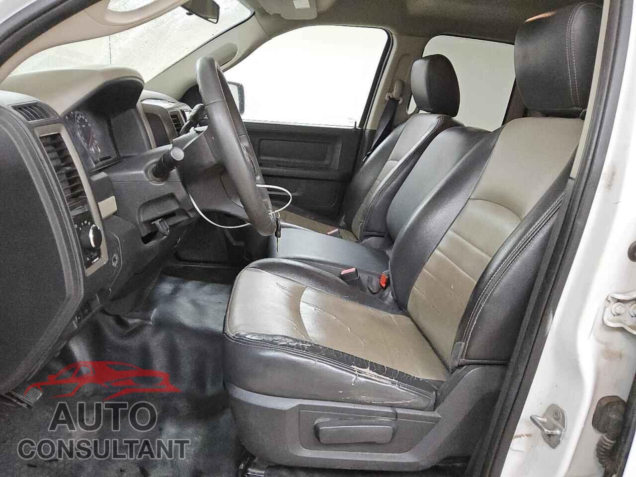 DODGE RAM 1500 2012 - 1C6RD7FP3CS203036