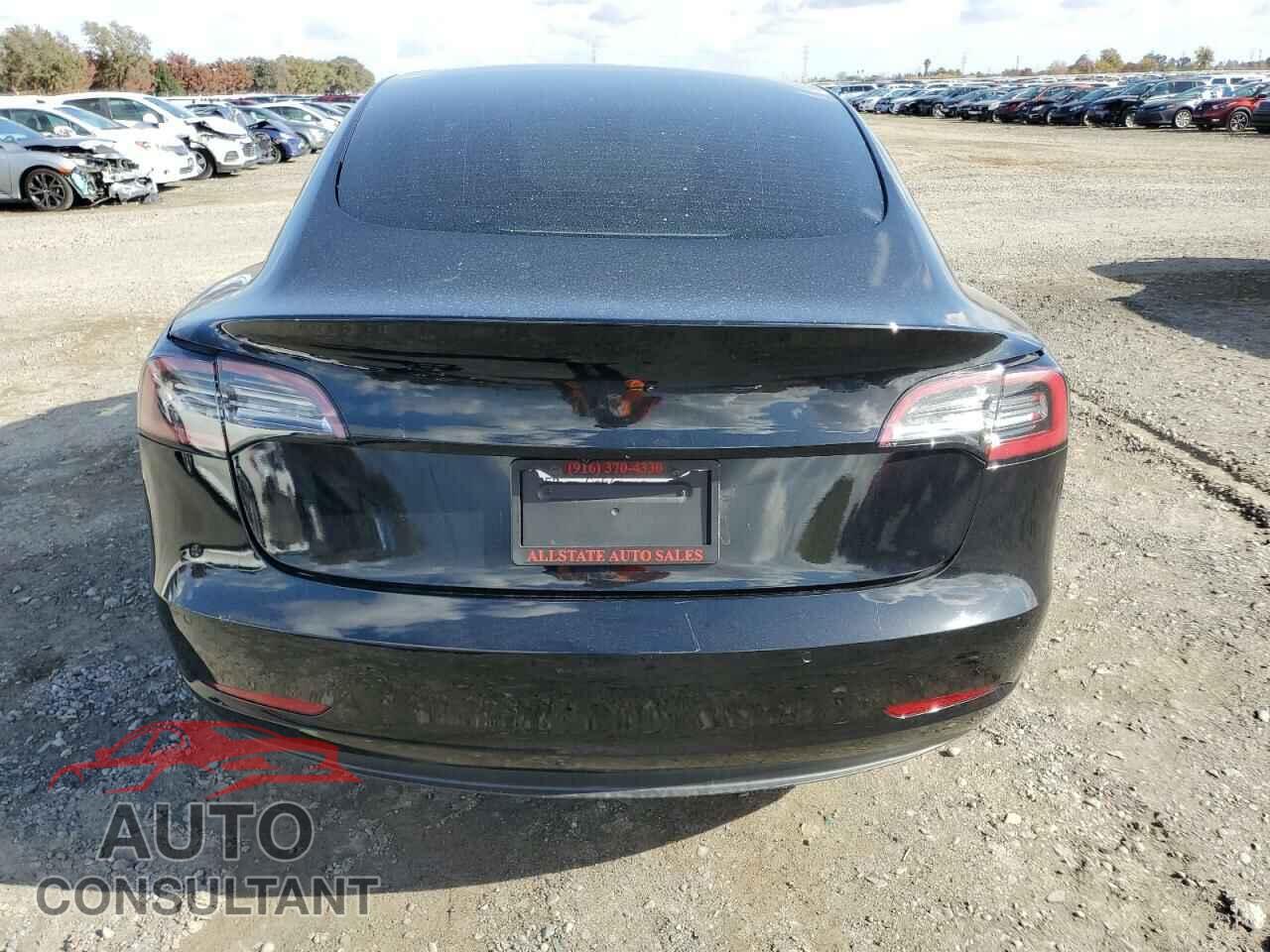 TESLA MODEL 3 2021 - 5YJ3E1EA5MF928786