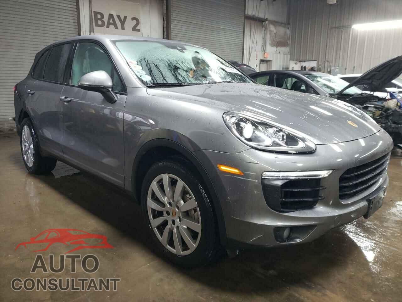 PORSCHE CAYENNE 2017 - WP1AB2A20HLA51565
