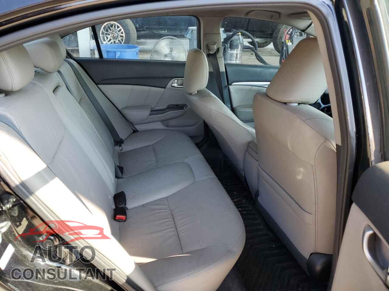 HONDA CIVIC 2013 - 19XFB2F98DE023903