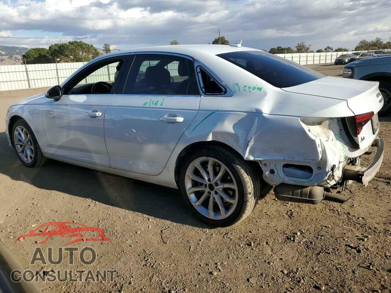 AUDI A4 2019 - WAUGMAF41KA037328