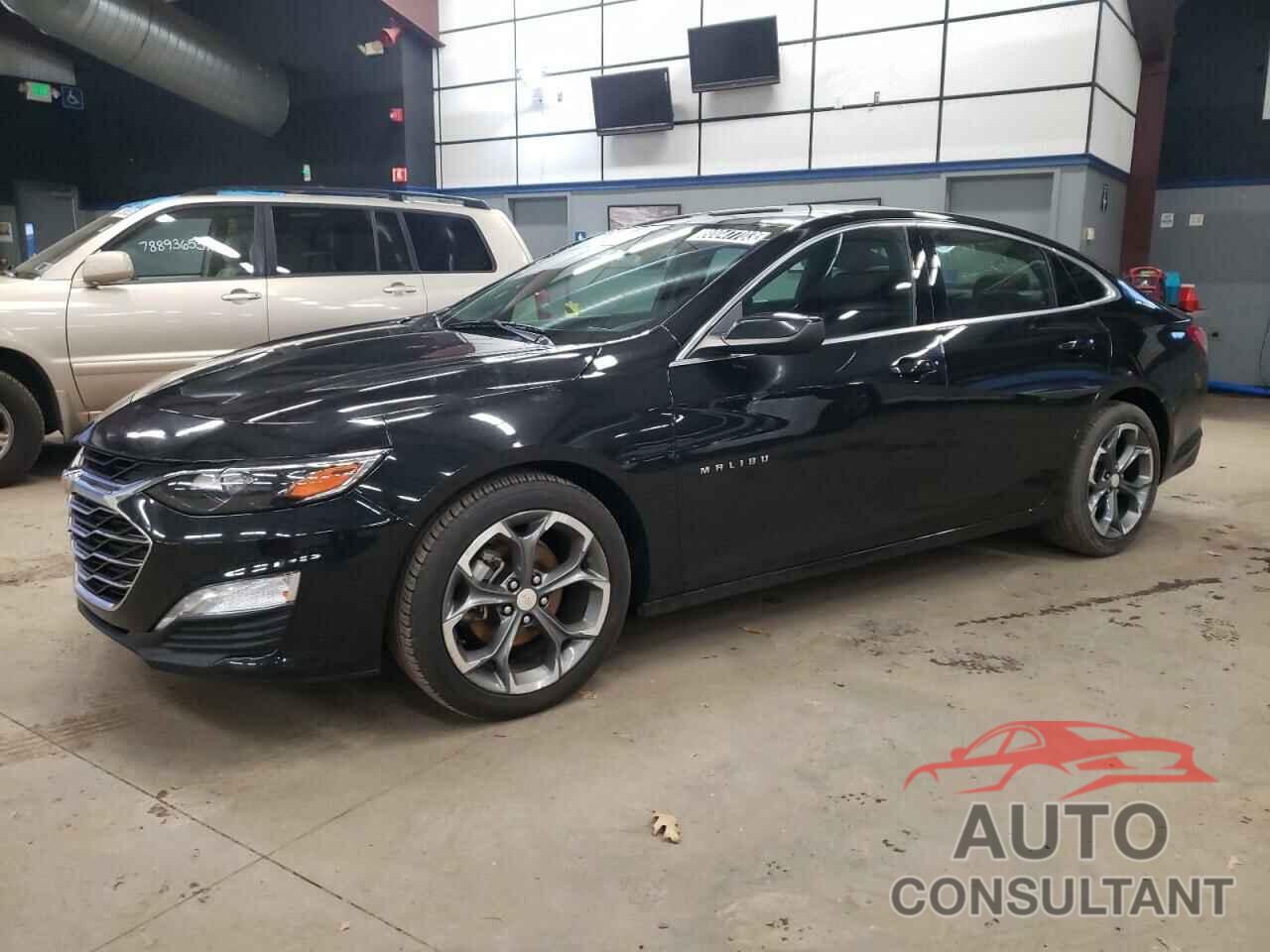 CHEVROLET MALIBU 2020 - 1G1ZD5ST3LF096779