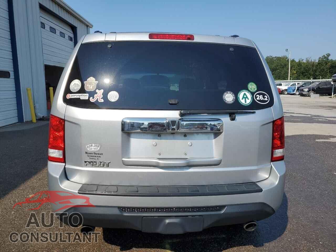 HONDA PILOT 2012 - 5FNYF3H62CB018176