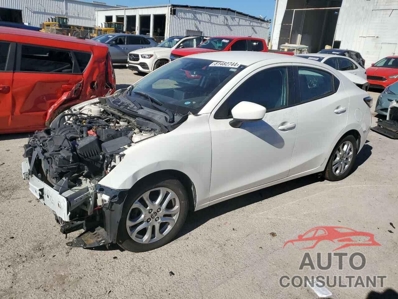 TOYOTA SCION 2016 - 3MYDLBZV4GY107735
