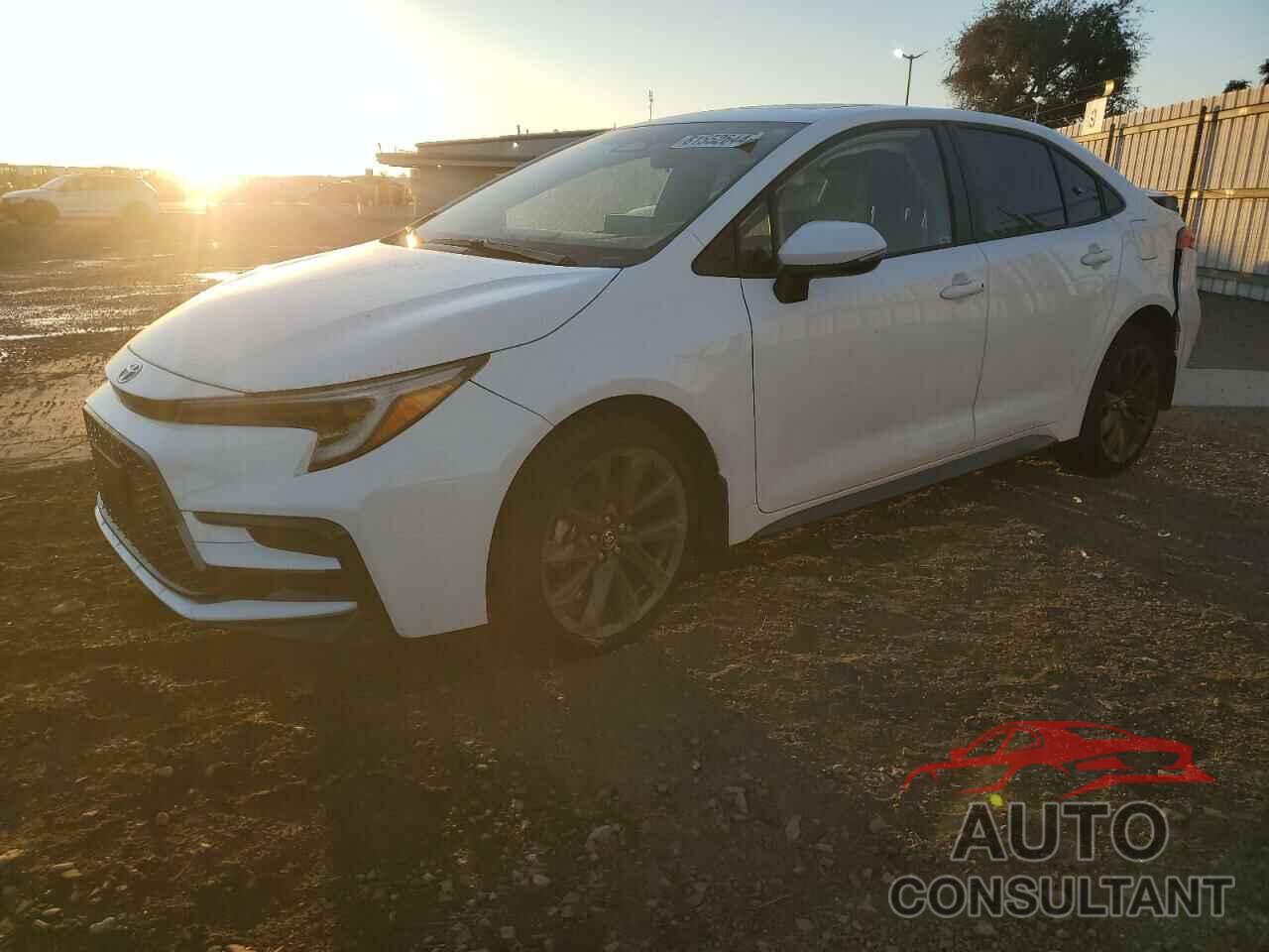TOYOTA COROLLA 2024 - JTDBCMFE0RJ037101